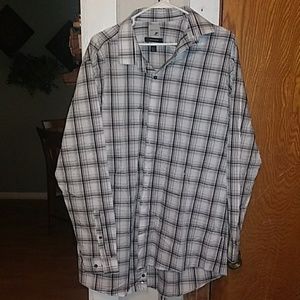 Long sleeve dress shirt
